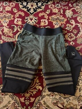 Bombshell Sportswear Olive Green and Black High-Waist Leggings